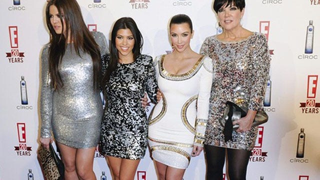 Kim Kardashian with sisters and mom 640
